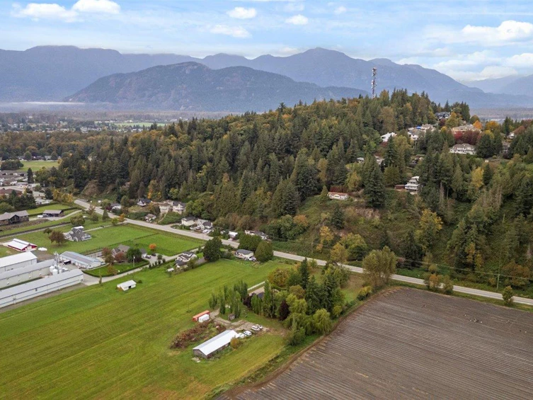 47165 Yale Road, Chilliwack, BC, V2P 7M9 - 10