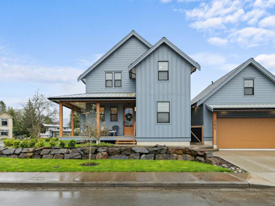 1864 Agassiz Avenue - 2