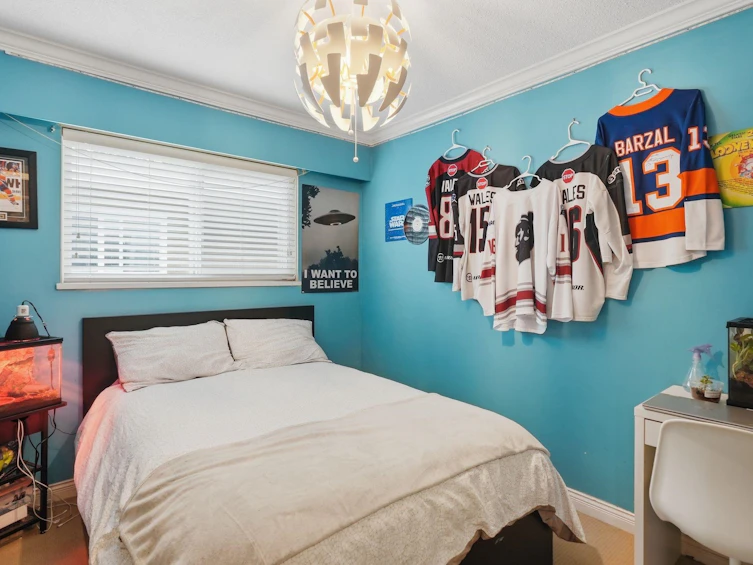 10523 Dunlop Road, Delta, BC, V4C 2L1 - 8
