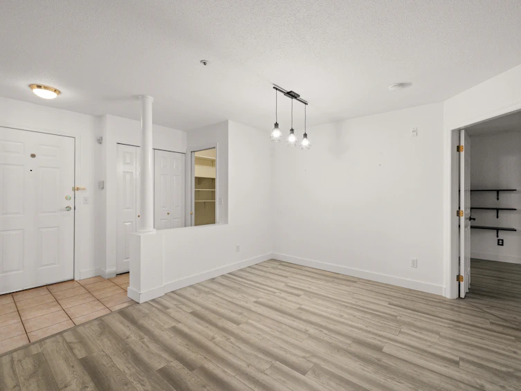 302-5556 201a Street, Langley, BC, V3A 8K5 - 7