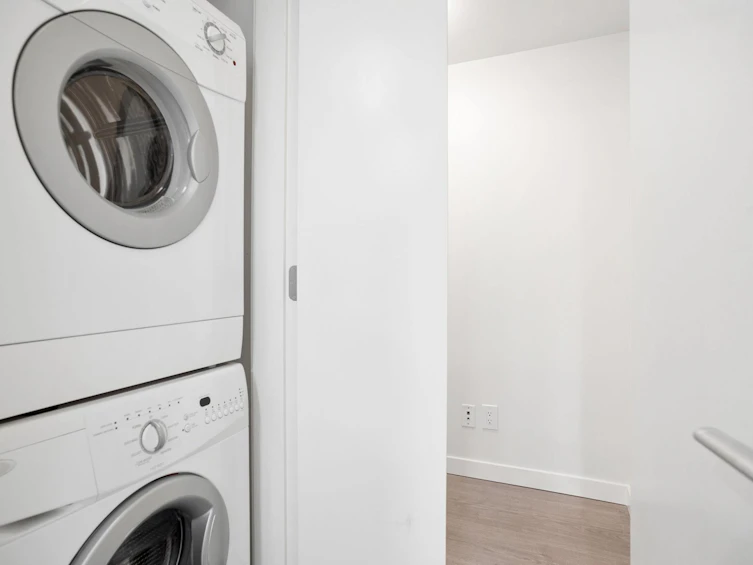 205-4815 Eldorado Mews, Vancouver, BC, V5R 0B2 - 10
