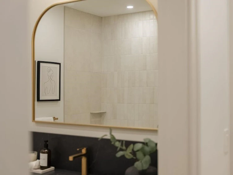 2540 Grant Street, Vancouver, BC, V5K 3G7 - 32