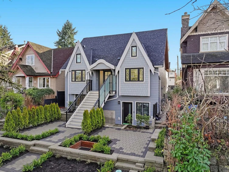 2540 Grant Street, Vancouver, BC, V5K 3G7 - 38