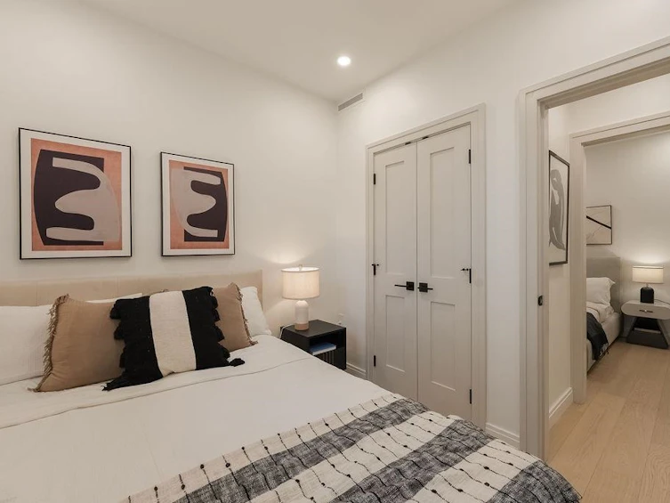 2540 Grant Street, Vancouver, BC, V5K 3G7 - 30