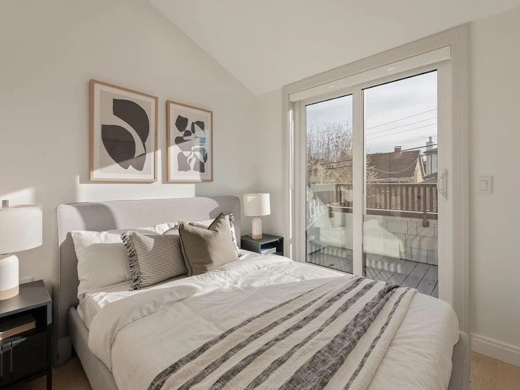 2544 Grant Street, Vancouver, BC, V5K 3G7 - 15