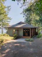 673 Cliff Road