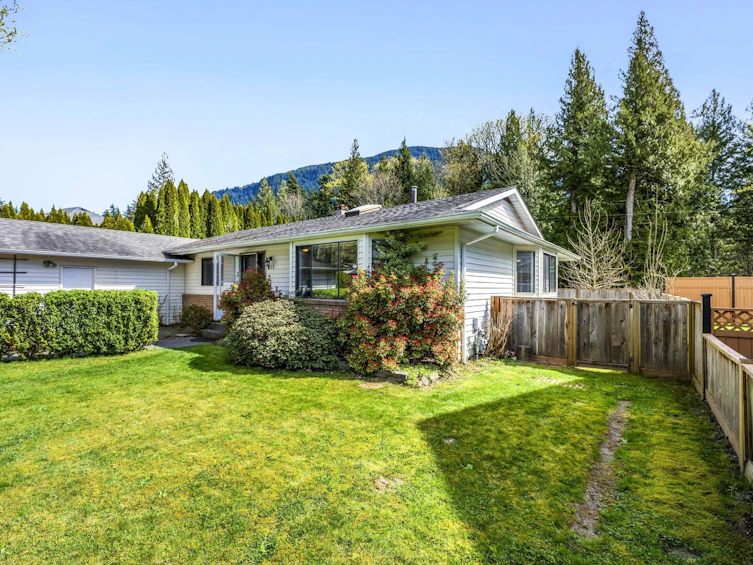 831 Myng Crescent, Harrison Hot Springs, BC, V0M 1K0 - 40
