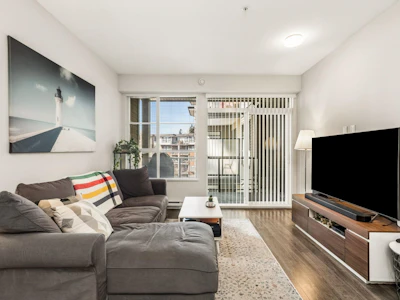 412-1152 Windsor Mews - 2