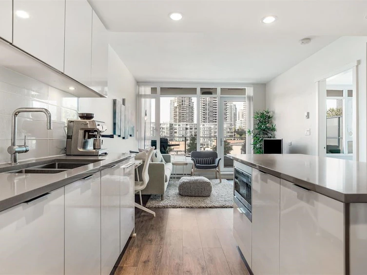 810-2388 Madison Avenue, Burnaby, BC, V5C 0K8 - 7