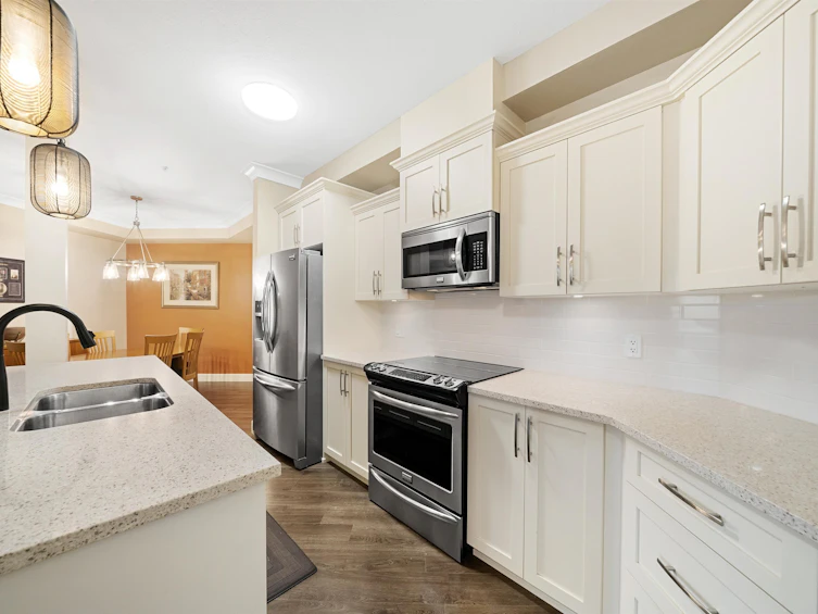 301-45746 Keith Wilson Road, Chilliwack, BC, V2R 0X3 - 11