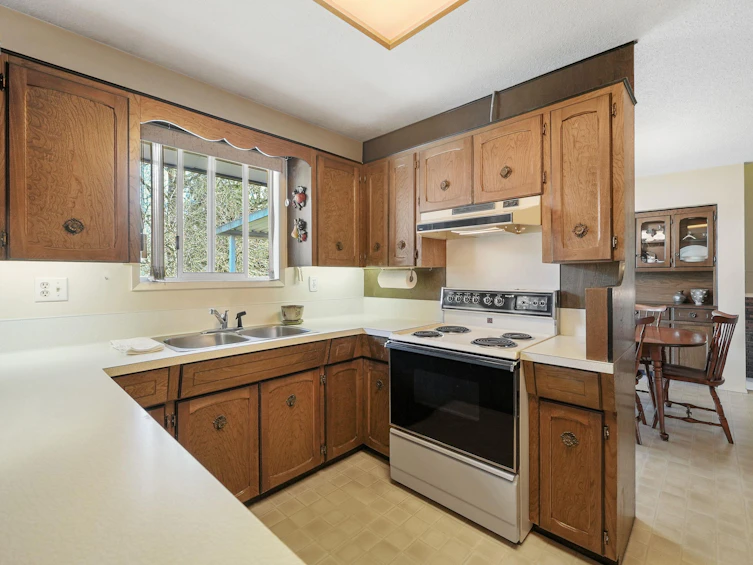 6172 184 Street, Surrey, BC, V3S 9E6 - 8