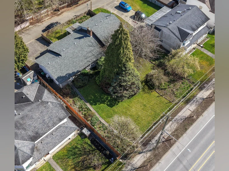 6172 184th Street, Surrey BC V3S 9E6