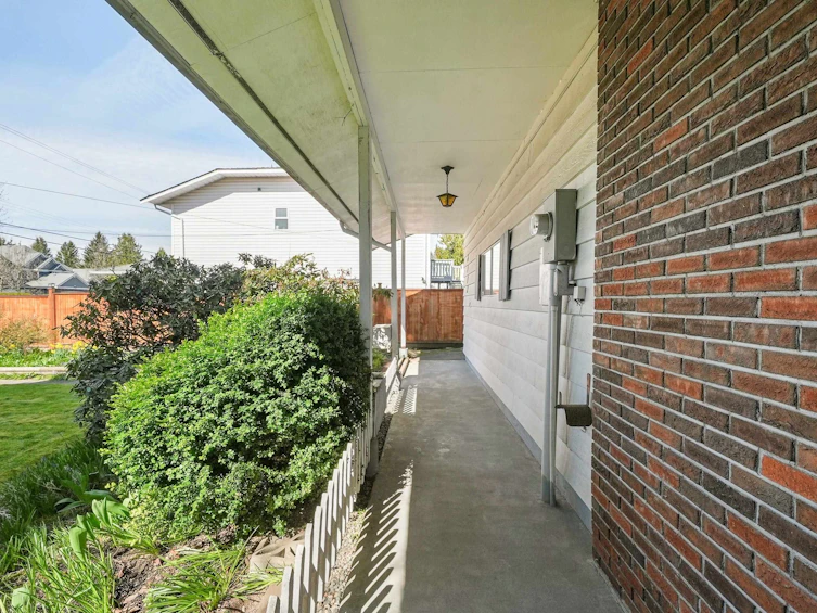 6172 184 Street, Surrey, BC, V3S 9E6 - 22