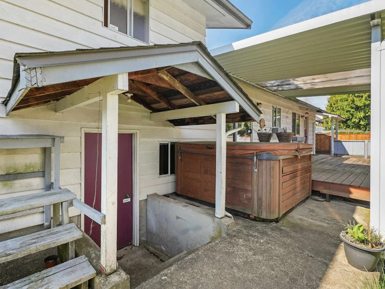 6172 184 Street, Surrey, BC, V3S 9E6 - 24