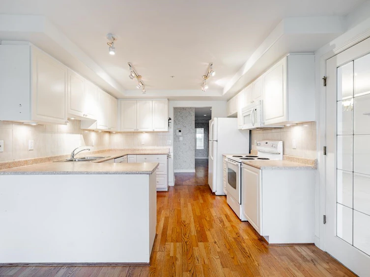 102-1725 128 Street, Surrey, BC, V4A 3V2 - 14