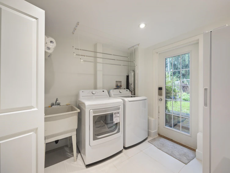 3007 Noel Drive, Burnaby, BC, V3J 1J4 - 25