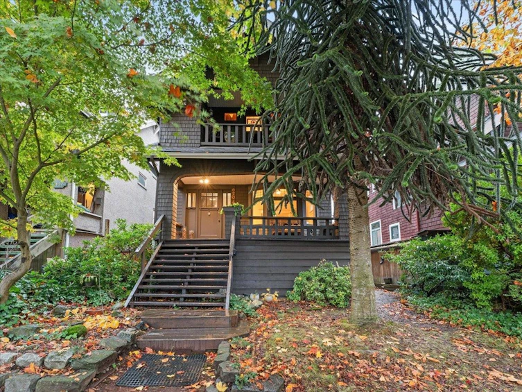 2648 Templeton Drive, Vancouver, BC, V5N 4W3