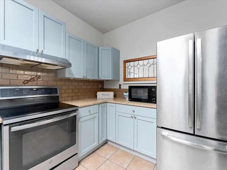2648 Templeton Drive, Vancouver, BC, V5N 4W3 - 12