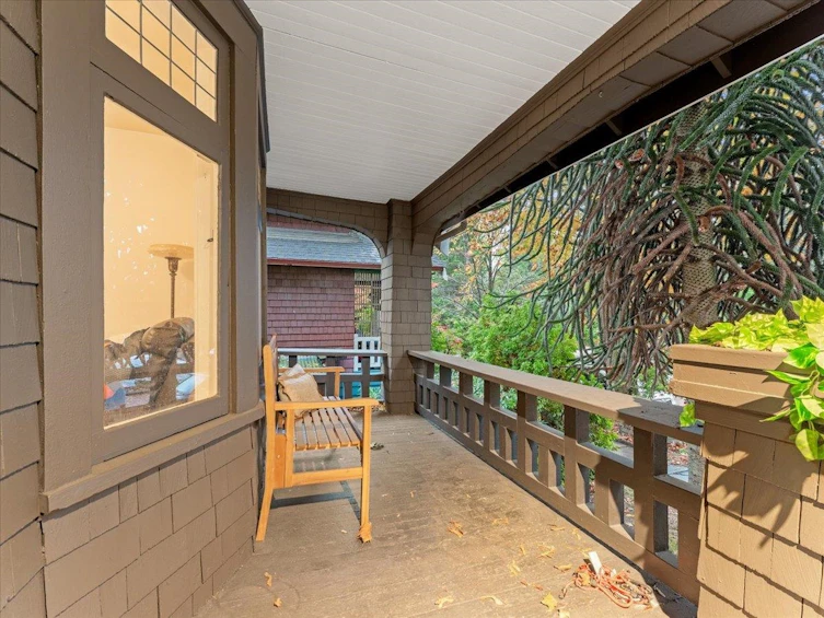 2648 Templeton Drive, Vancouver, BC, V5N 4W3 - 26