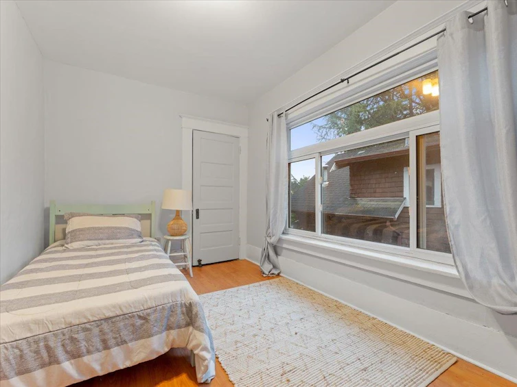 2648 Templeton Drive, Vancouver, BC, V5N 4W3 - 18