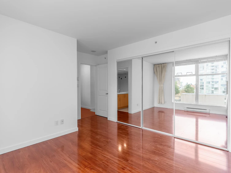 706-8460 Granville Avenue, Richmond, BC, V6Y 4E7 - 9