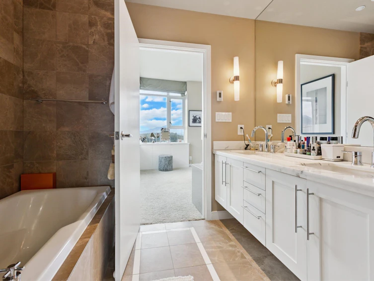 PH2501-1616 Bayshore Drive, Vancouver, BC, V6G 3L1 - 18