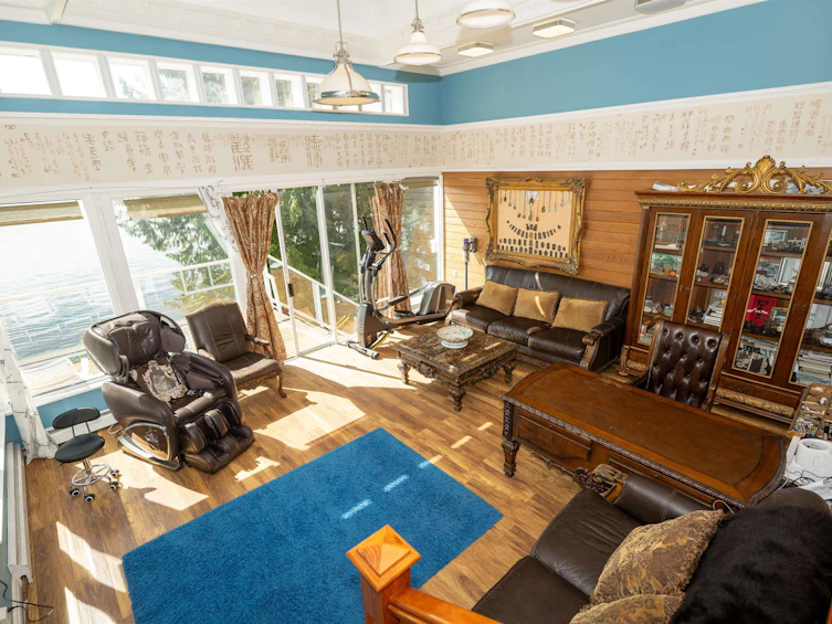 4515 Stonehaven Avenue, North Vancouver, BC, V7G 1E7 - 5