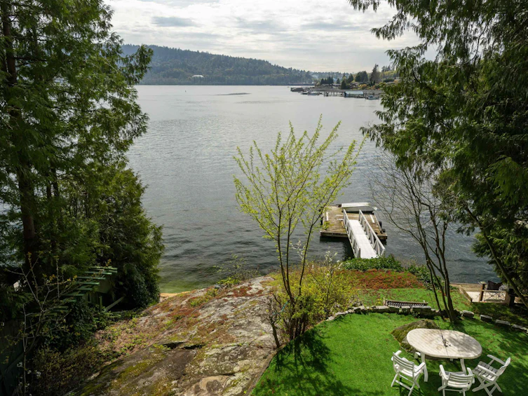 4515 Stonehaven Avenue, North Vancouver, BC, V7G 1E7 - 38