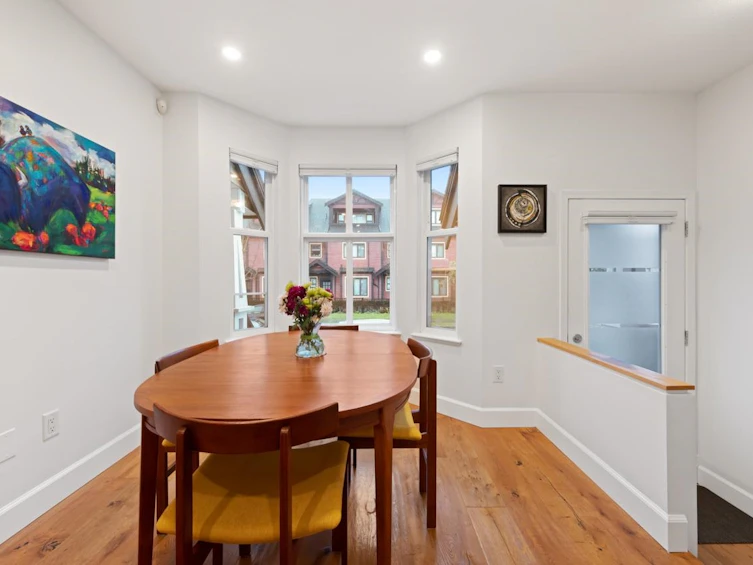 1575 Cotton Drive, Vancouver, BC, V5L 5G5 - 3