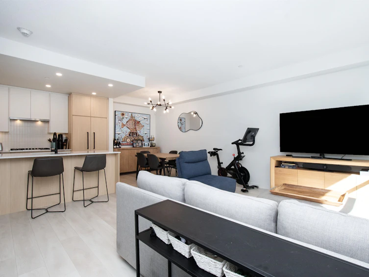 118-2045 Heritage Park Lane, North Vancouver, BC, V7H 0E3 - 6