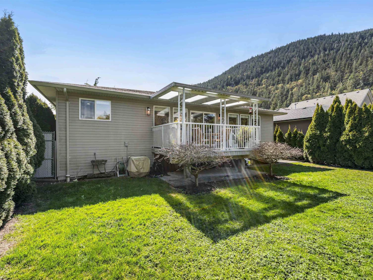 321 Chestnut Avenue, Harrison Hot Springs, BC, V0M 1K0 - 22
