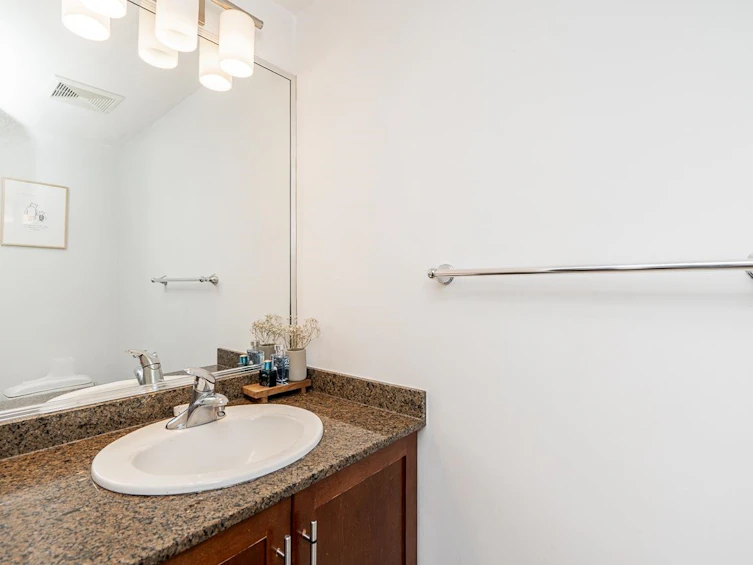 4-6538 Elgin Avenue, Burnaby, BC, V5H 3S6 - 18