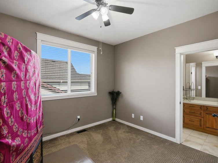 2203 Riesling Drive, Abbotsford, BC, V4X 0A6 - 22