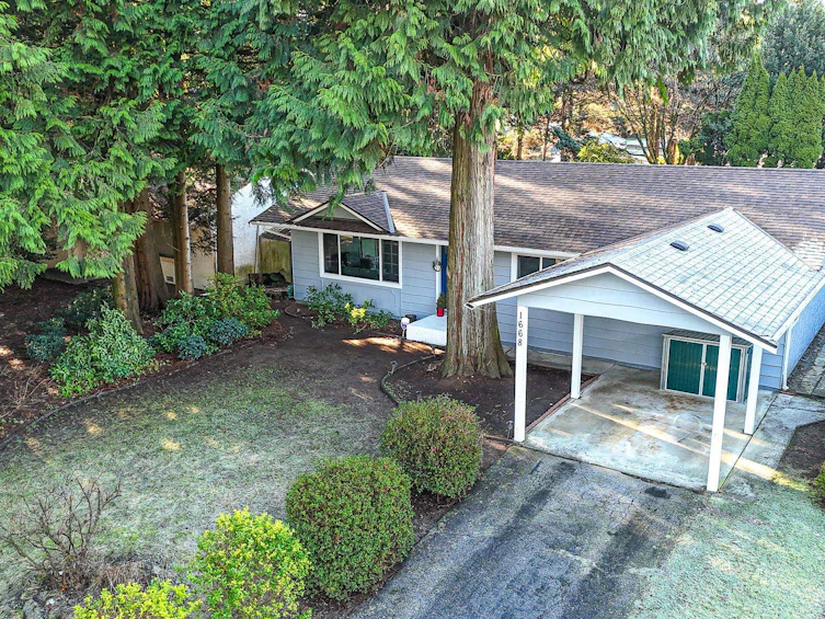 1668 Connaught Drive, Port Coquitlam, BC, V3C 4G8 - 33