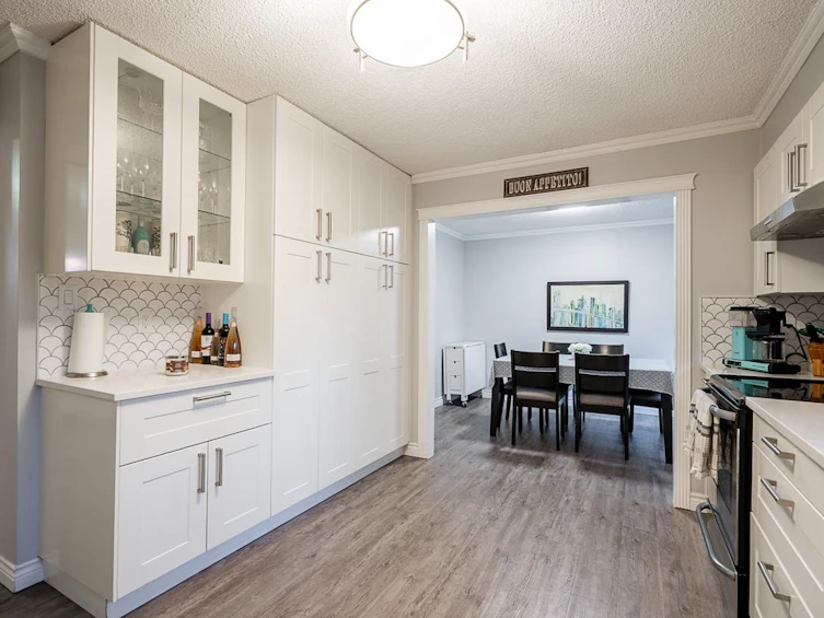 1668 Connaught Drive, Port Coquitlam, BC, V3C 4G8 - 12