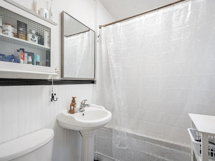 1668 Connaught Drive, Port Coquitlam, BC, V3C 4G8 - 20