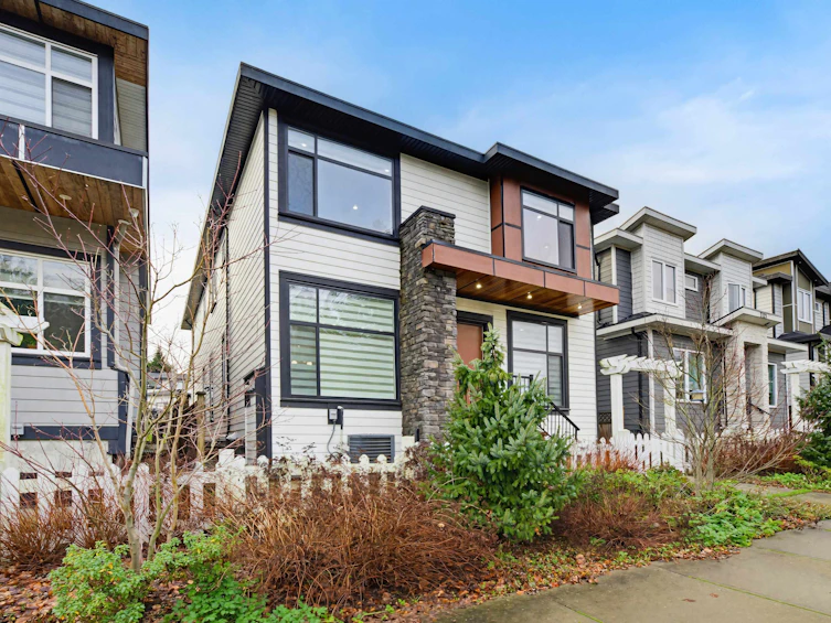 7115 206 Street, Langley, BC, V2Y 3J9 - 2