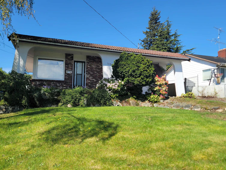 1137 Parker Street, Surrey, BC, V4B 4R8