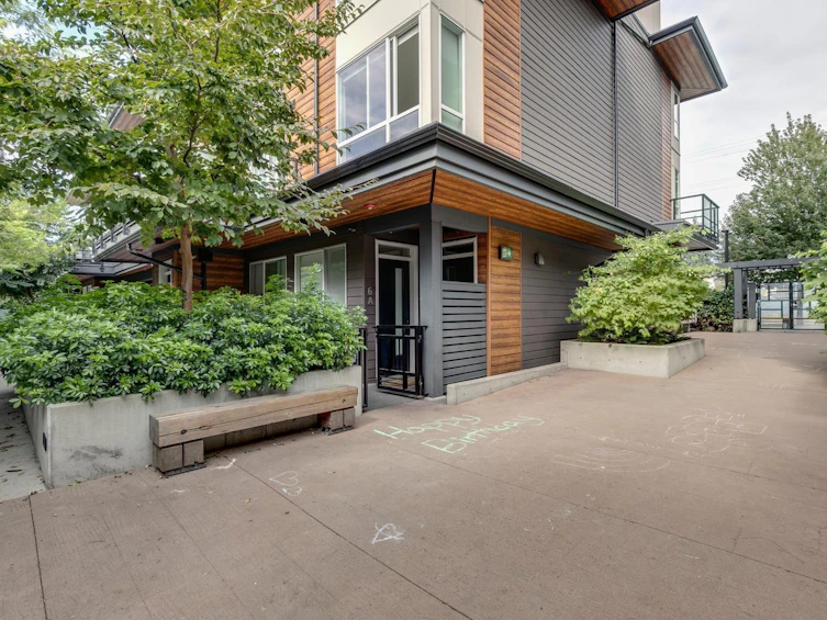 8-533 E 3rd Street, North Vancouver, BC, V7L 1G4 - 32