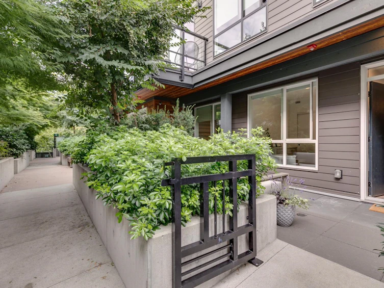 8-533 E 3rd Street, North Vancouver, BC, V7L 1G4 - 27