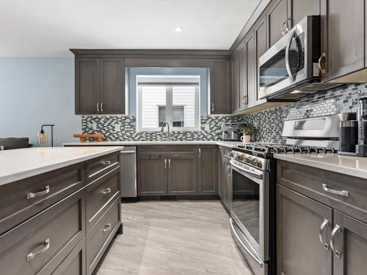 44996 Cumberland Avenue, Chilliwack, BC, V2R 3C2 - 10