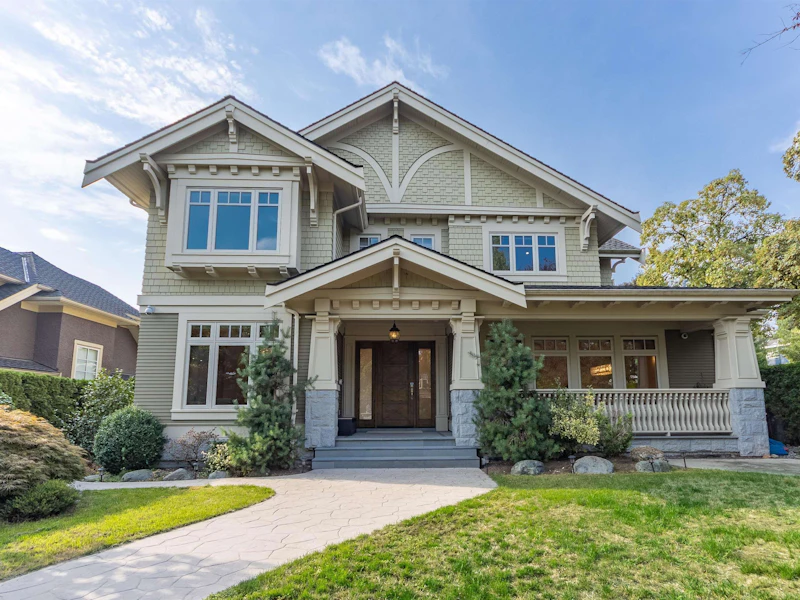 1192 W 39th Avenue, Vancouver BC V6M 1S8