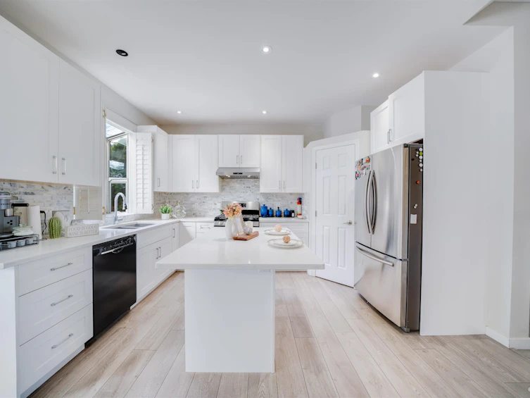 1911 140a Street, Surrey, BC, V4A 7Z9 - 21