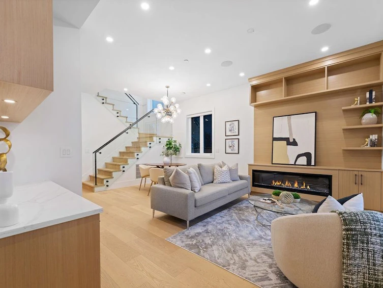1-1166 E 11th Avenue, Vancouver, BC, V5T 2G3 - 3