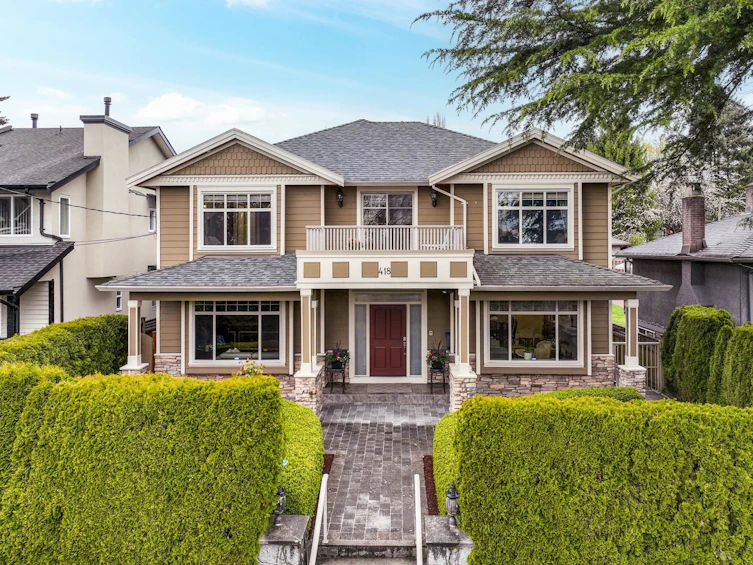 418 E 13th Street, North Vancouver, BC, V7L 2M1