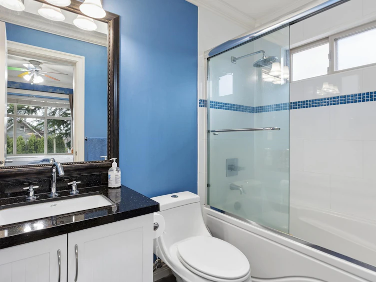 418 E 13th Street, North Vancouver, BC, V7L 2M1 - 25