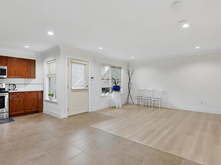 418 E 13th Street, North Vancouver, BC, V7L 2M1 - 30