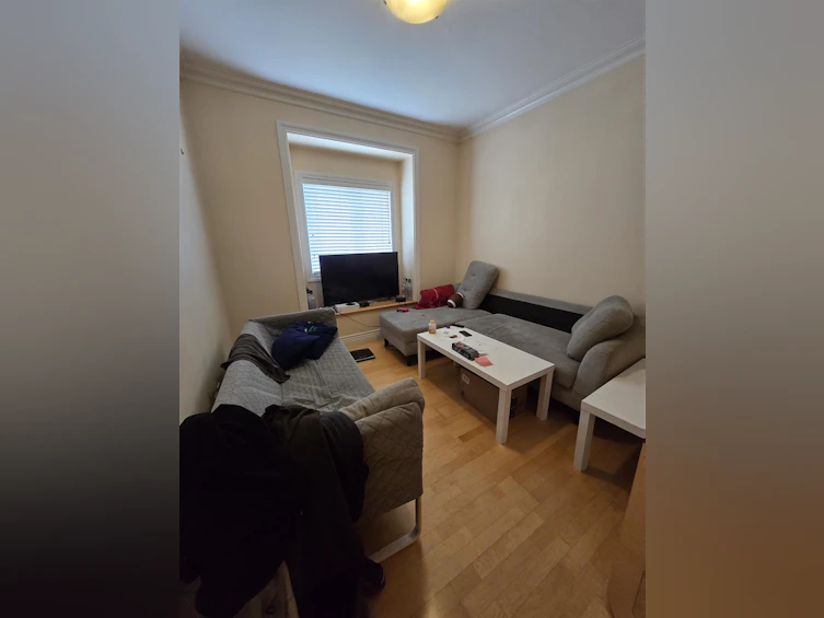 3462 Worthington Drive, Vancouver, BC, V5M 3X9 - 13