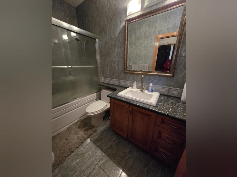 3462 Worthington Drive, Vancouver, BC, V5M 3X9 - 15