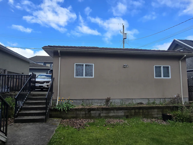 3462 Worthington Drive, Vancouver, BC, V5M 3X9 - 7